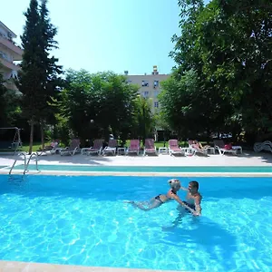 3* Отель Laguna